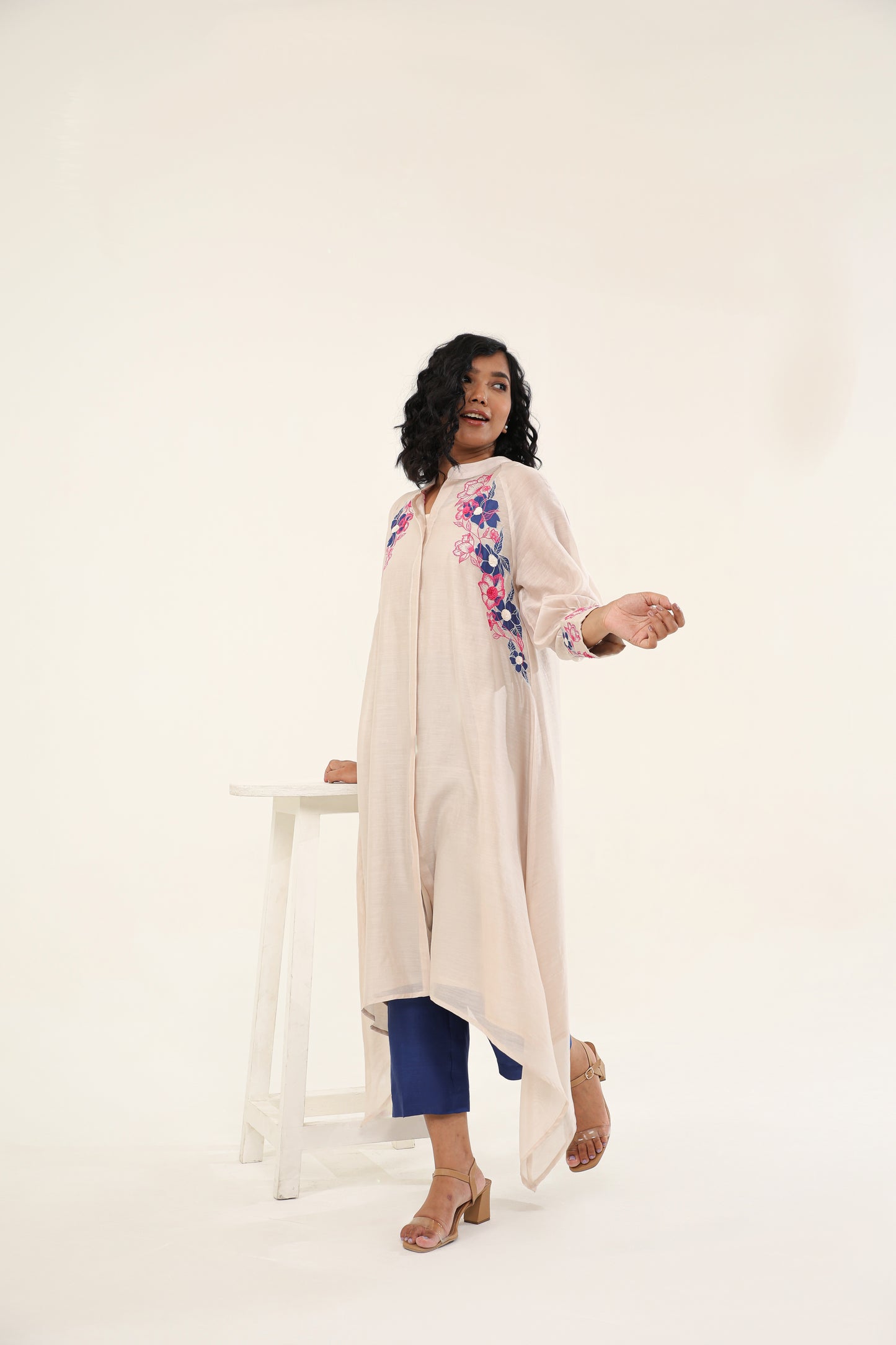 TULIP TWIST SUIT SET