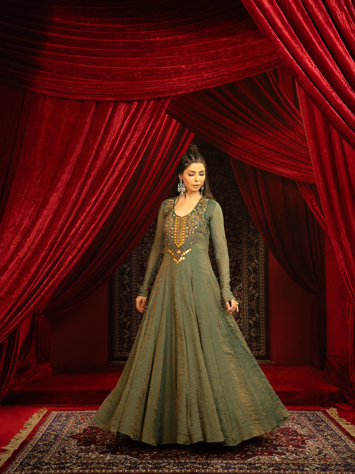 DEEP FOREST GREEN ANARKALI AND EMBROIDERED DUPATTA