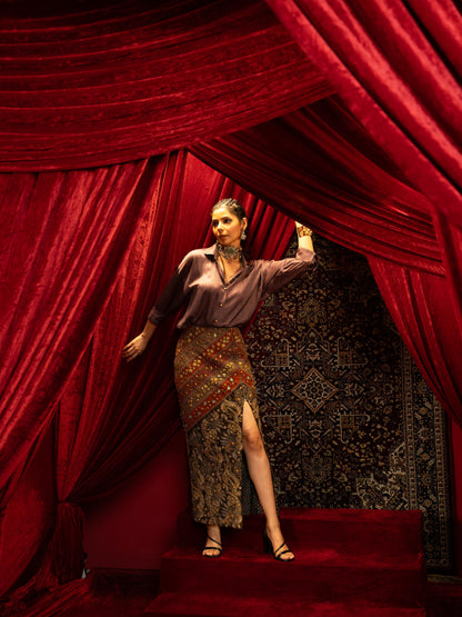 BLACK & MULTI-COLOUR VINTAGE EMBROIDERED LONG SKIRT