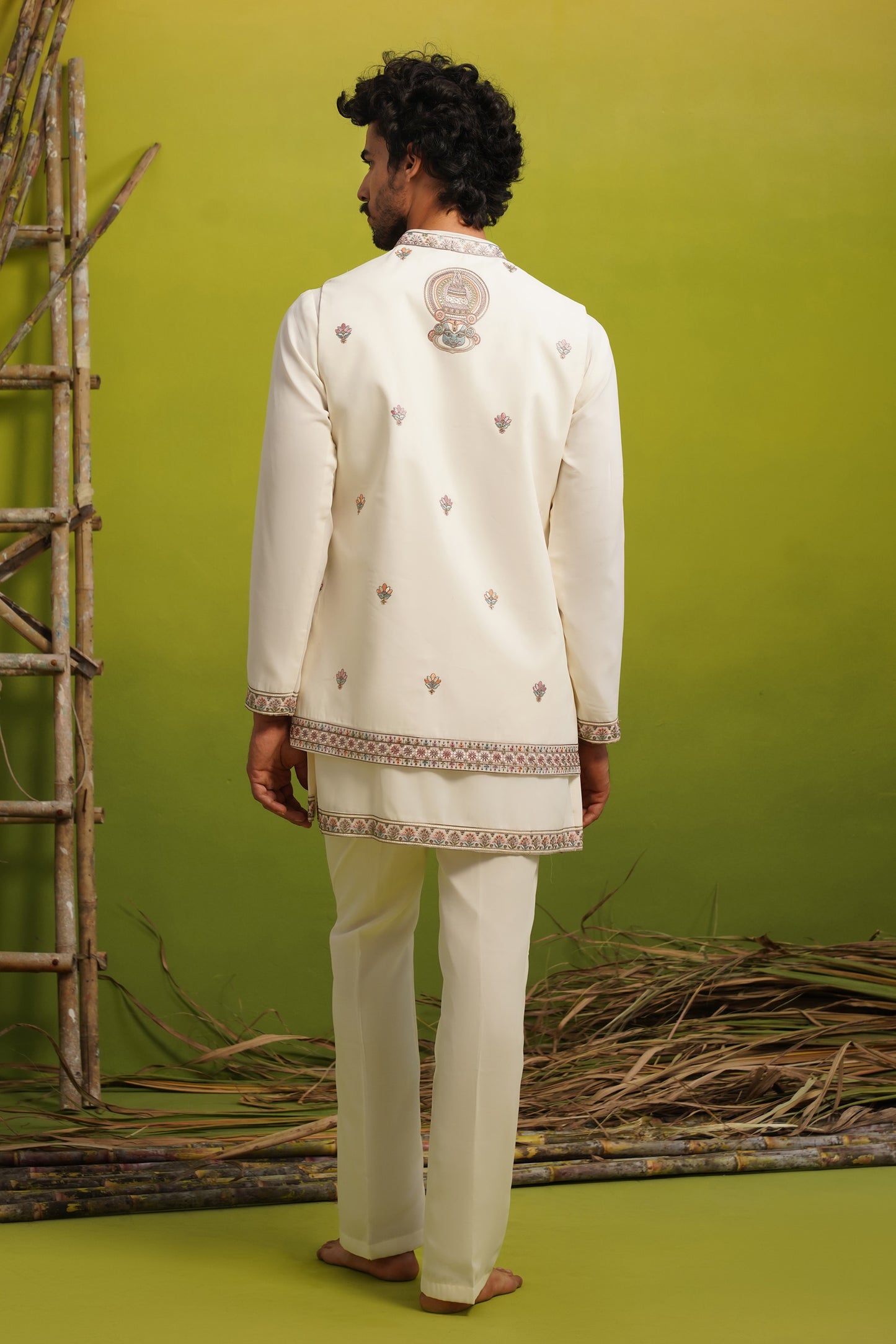 KATHAKALI IVORY SHORT KURTA JACKET SET