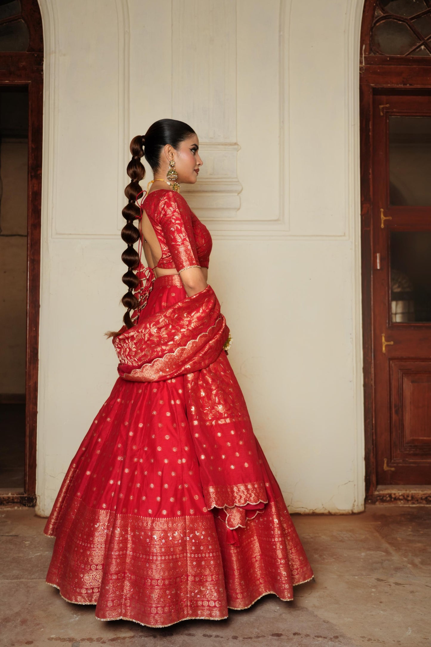 THE LAAL MINARA LEHENGA