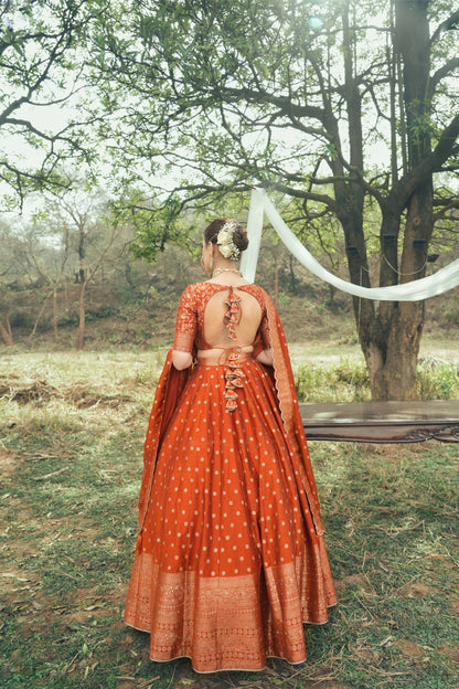 THE MINARA LEHENGA