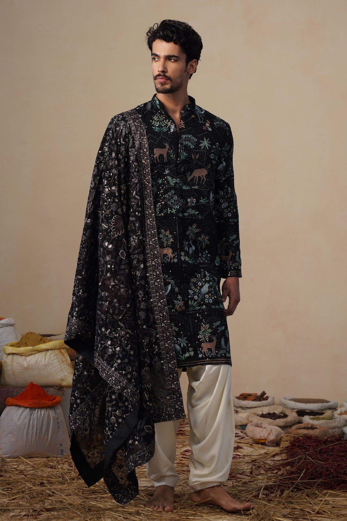 PRABAL BLACK KURTA SET