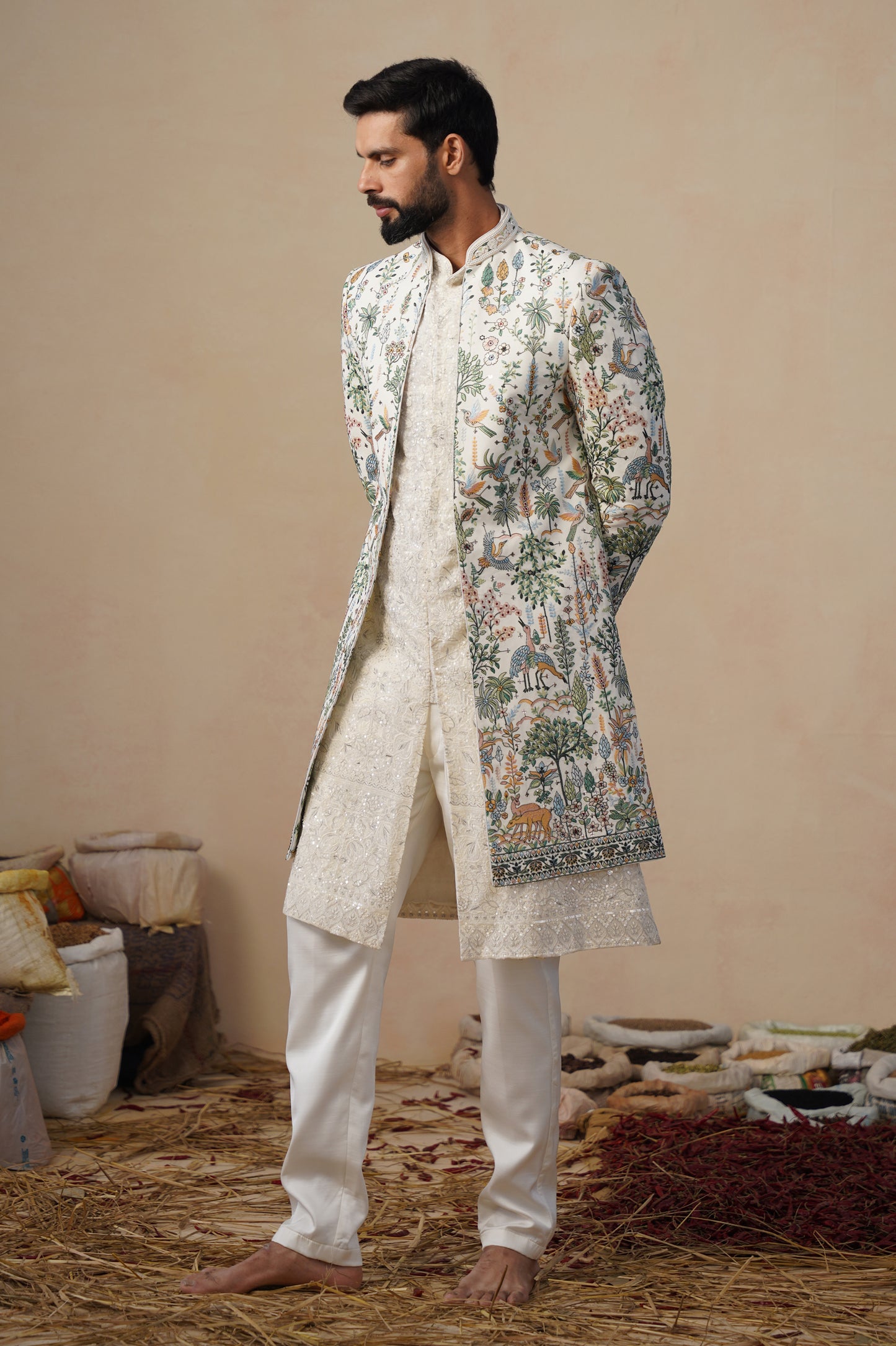 PARIND IVORY INDOWESTERN SET