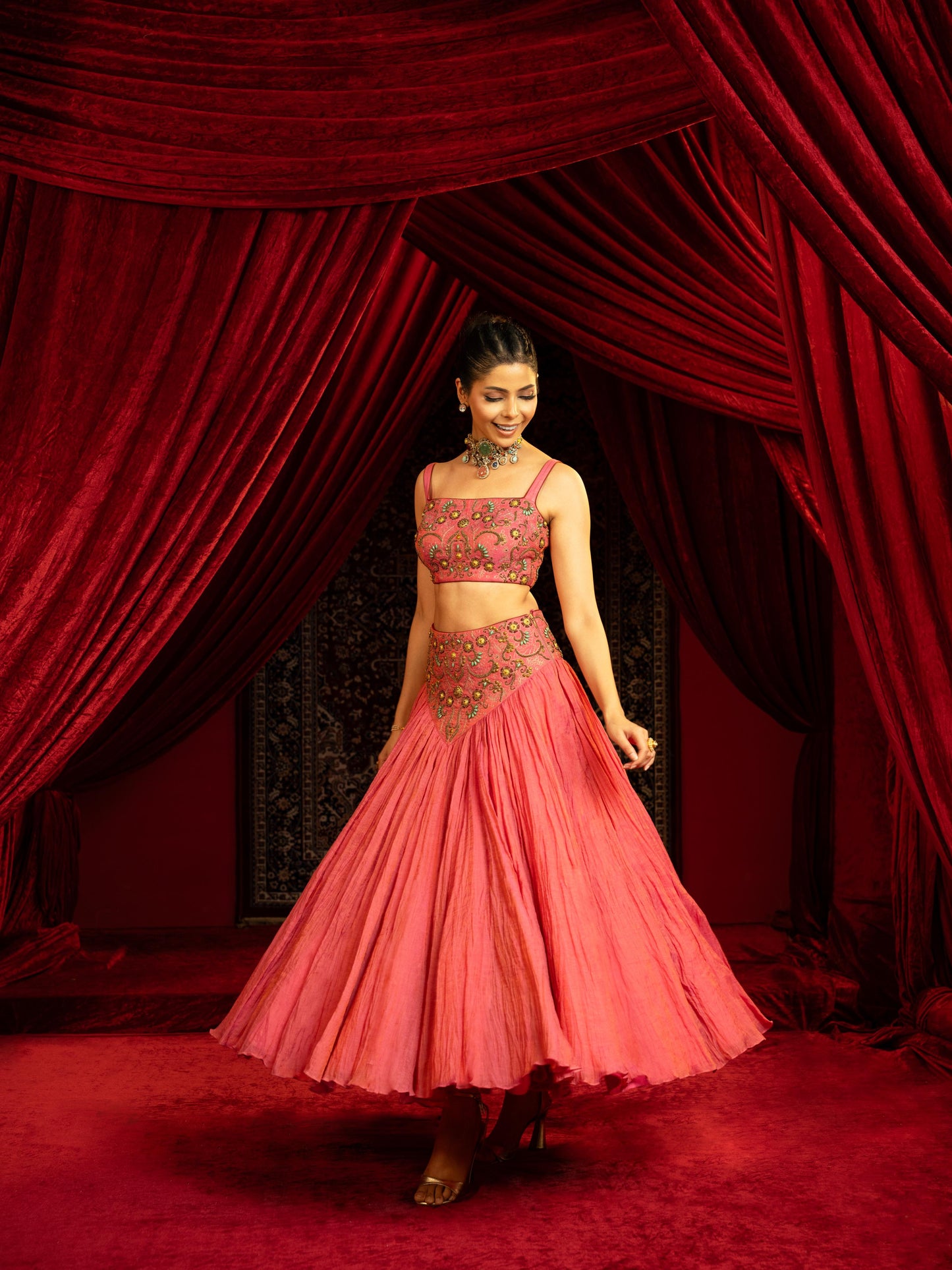 CANDY PINK FULL-FLARED SKIRT SET WITH METAL EMBROIDERED BUSTIER & BELT