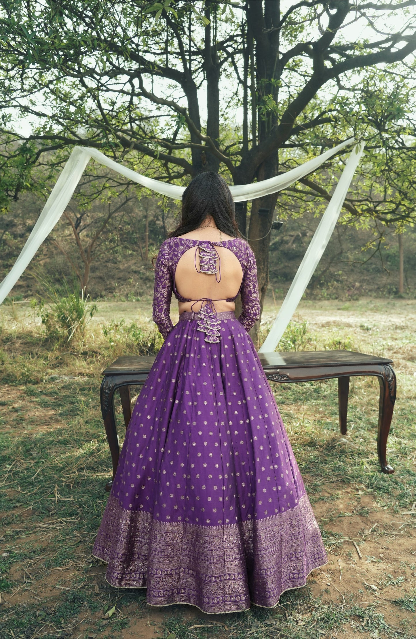 THE MINARA LEHENGA