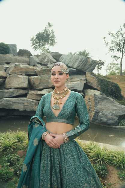 THE ZALEA LEHENGA