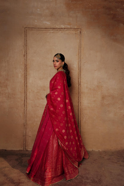 THE GULAABI HEERA LEHENGA