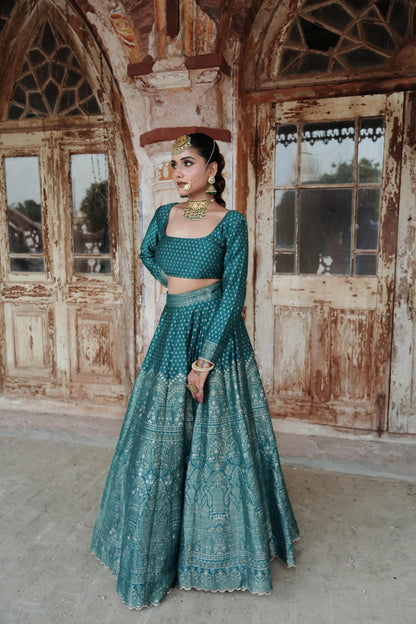 THE FEROZA MIREA LEHENGA