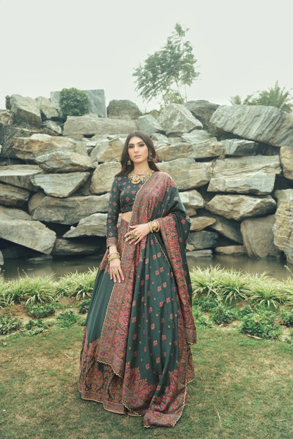 THE NEZIRA LEHENGA