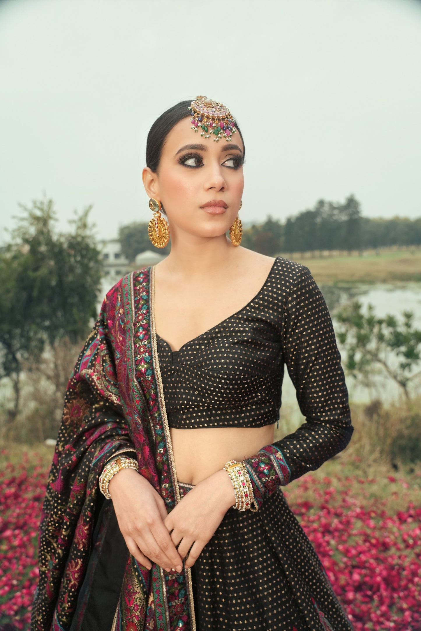 THE REHNUMA LEHENGA