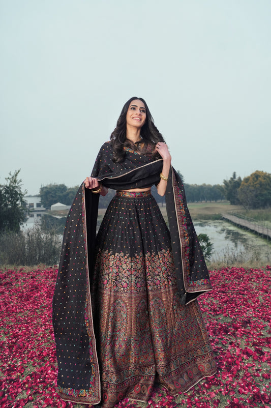 THE RUYA LEHENGA