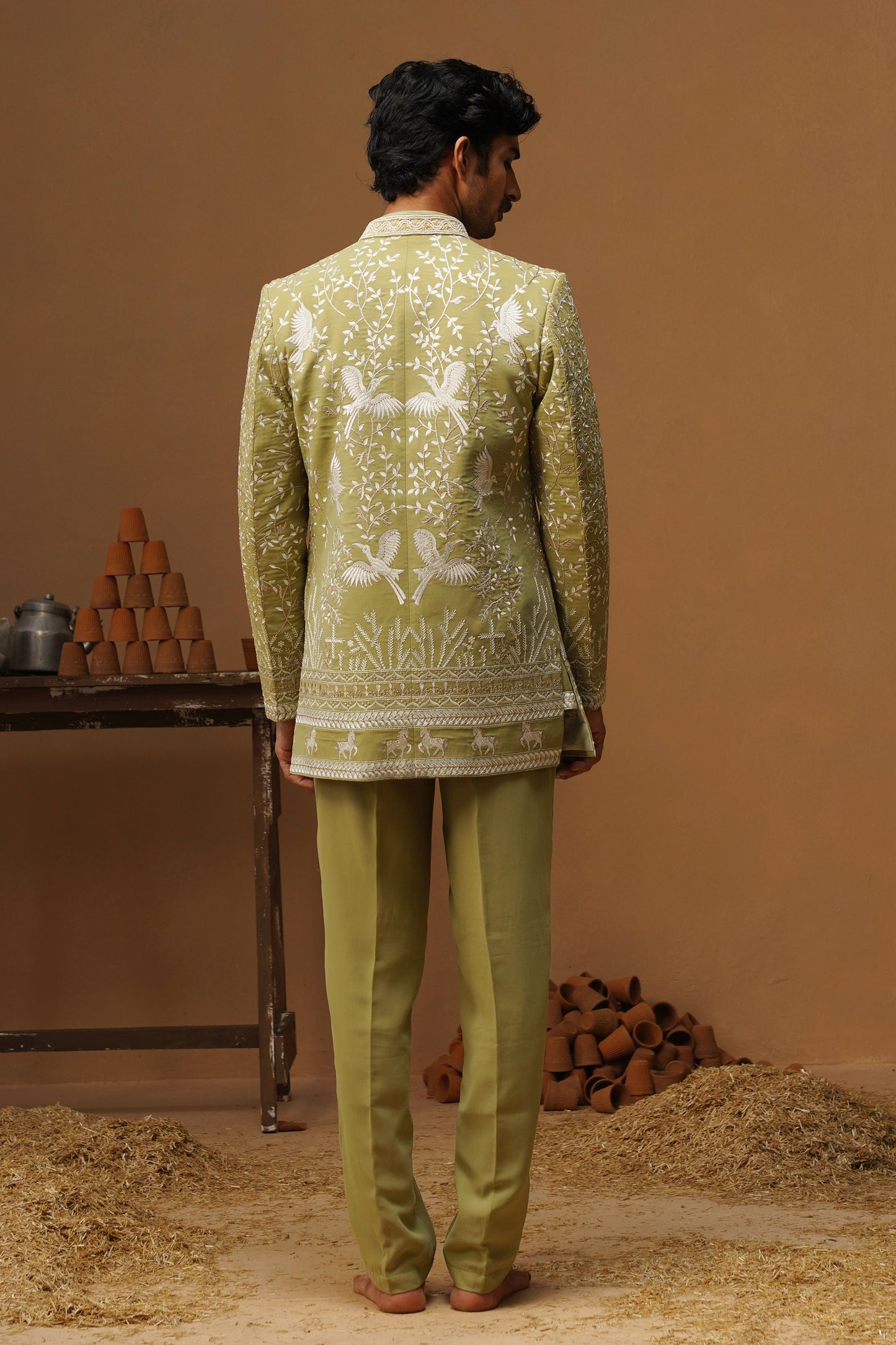 FARUKH MEHENDI JODHPURI SET