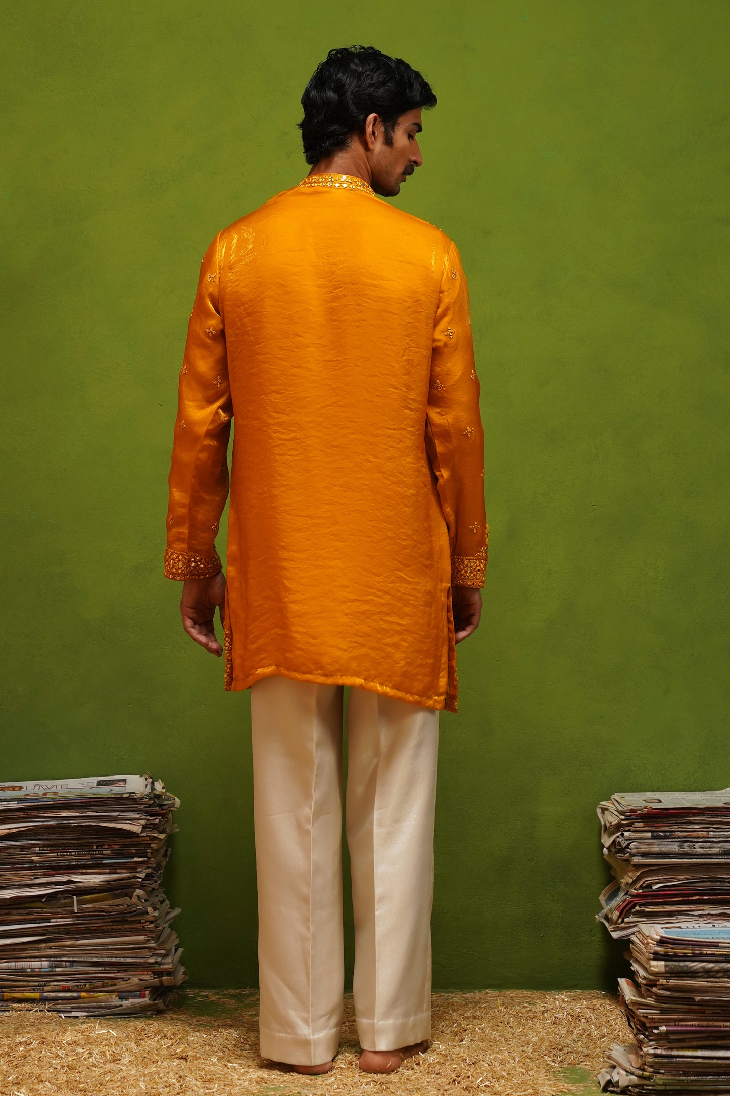 ARYA YELLOW V NECK SHORT KURTA SET