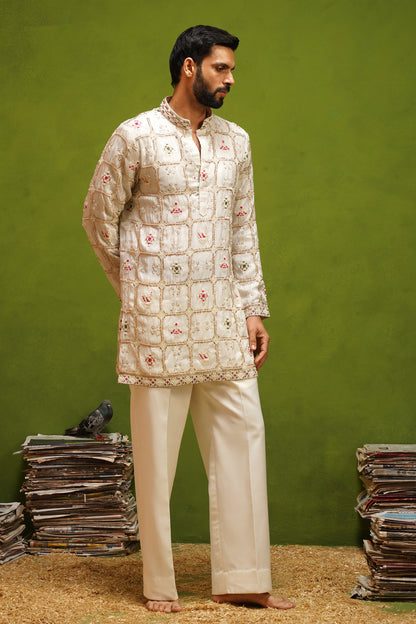 PATOLA IVORY  SHORT KURTA SET