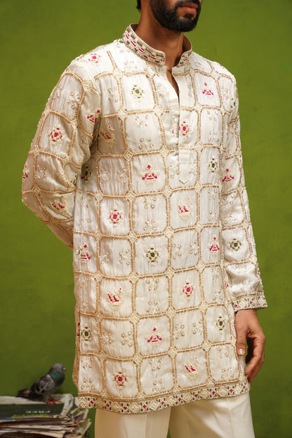 PATOLA IVORY  SHORT KURTA SET