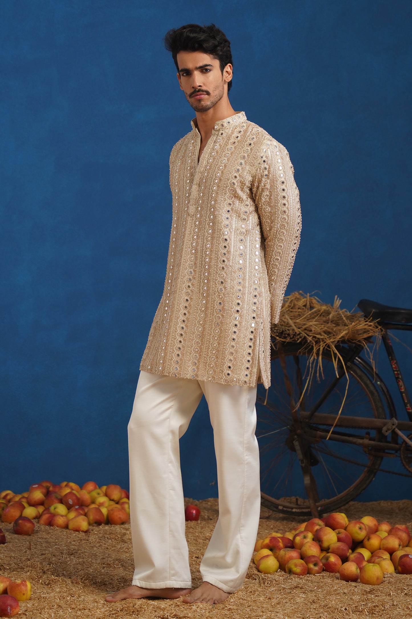 AAINA GOLDEN SHORT KURTA SET