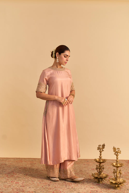 ILANA OFF ROSE SILK DABKA ZARDOZI EMBROIDERED KURTA SET