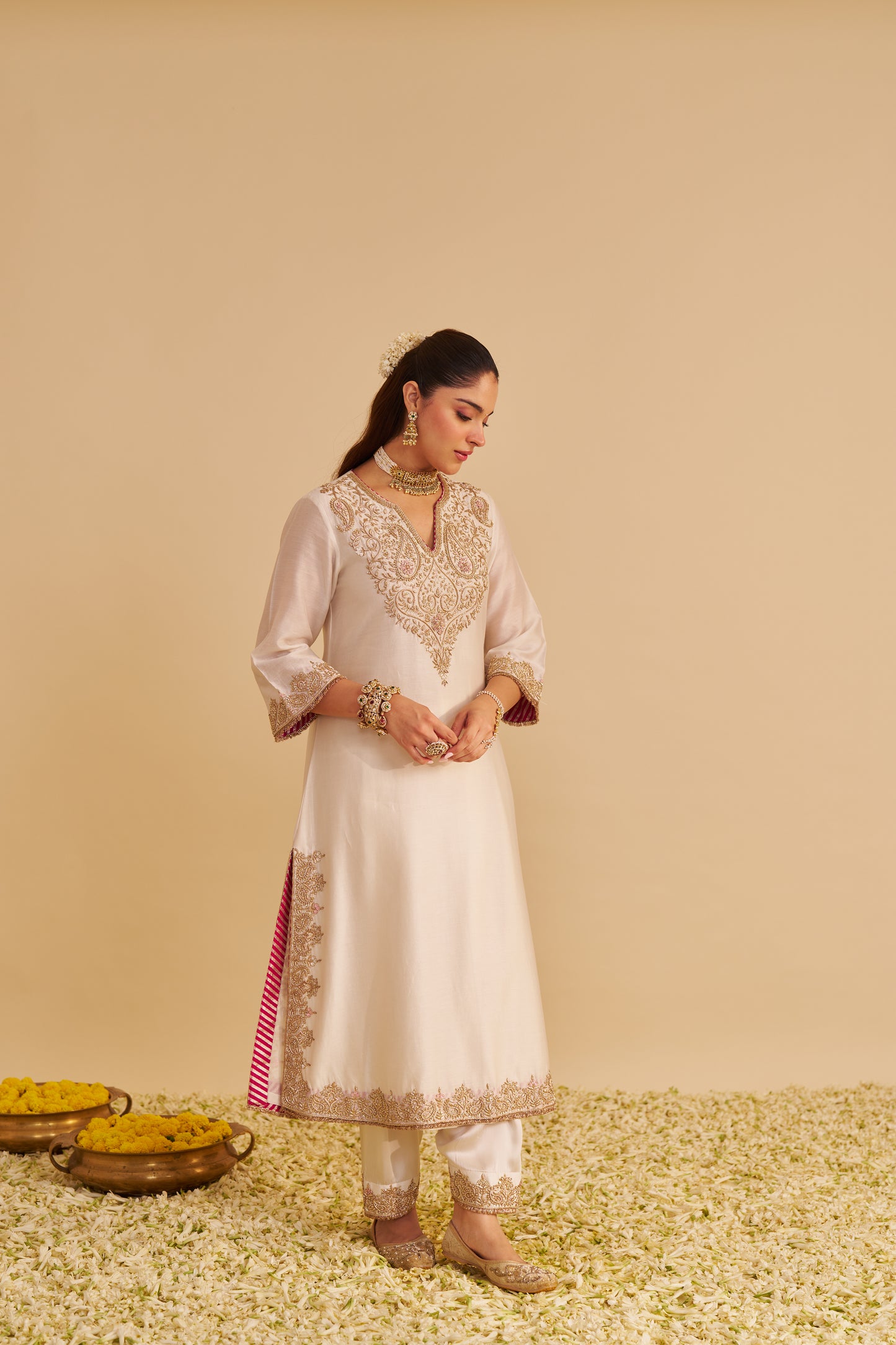 AREEFA - DABKA ZARDOZI EMBROIDERED RICH BANARASI DAISY IVORY SUIT & SALWAR