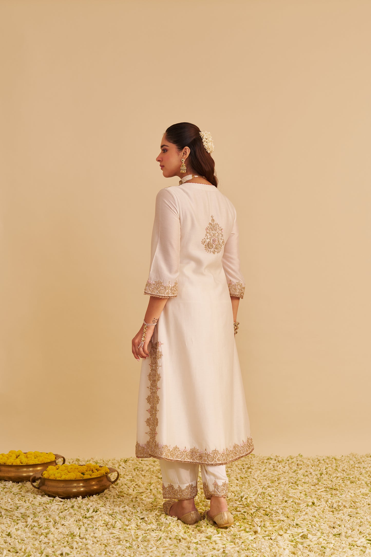 AREEFA - DABKA ZARDOZI EMBROIDERED RICH BANARASI DAISY IVORY SUIT & SALWAR