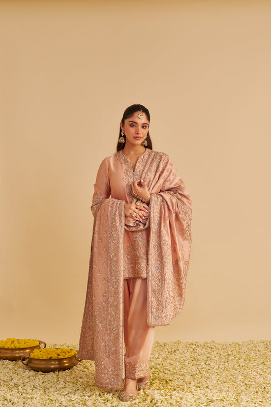 AREEBA - DABKA ZARDOZI EMBROIDERED PURE BANARASI OFF ROSE SHORT KURTA & SALWAR WITH DUPATTA
