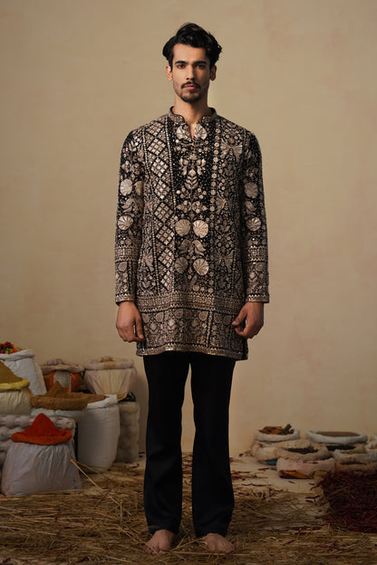 SANJH BLACK SHORT KURTA SET