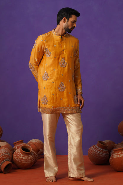 TAJ HALDI SHORT KURTA SET