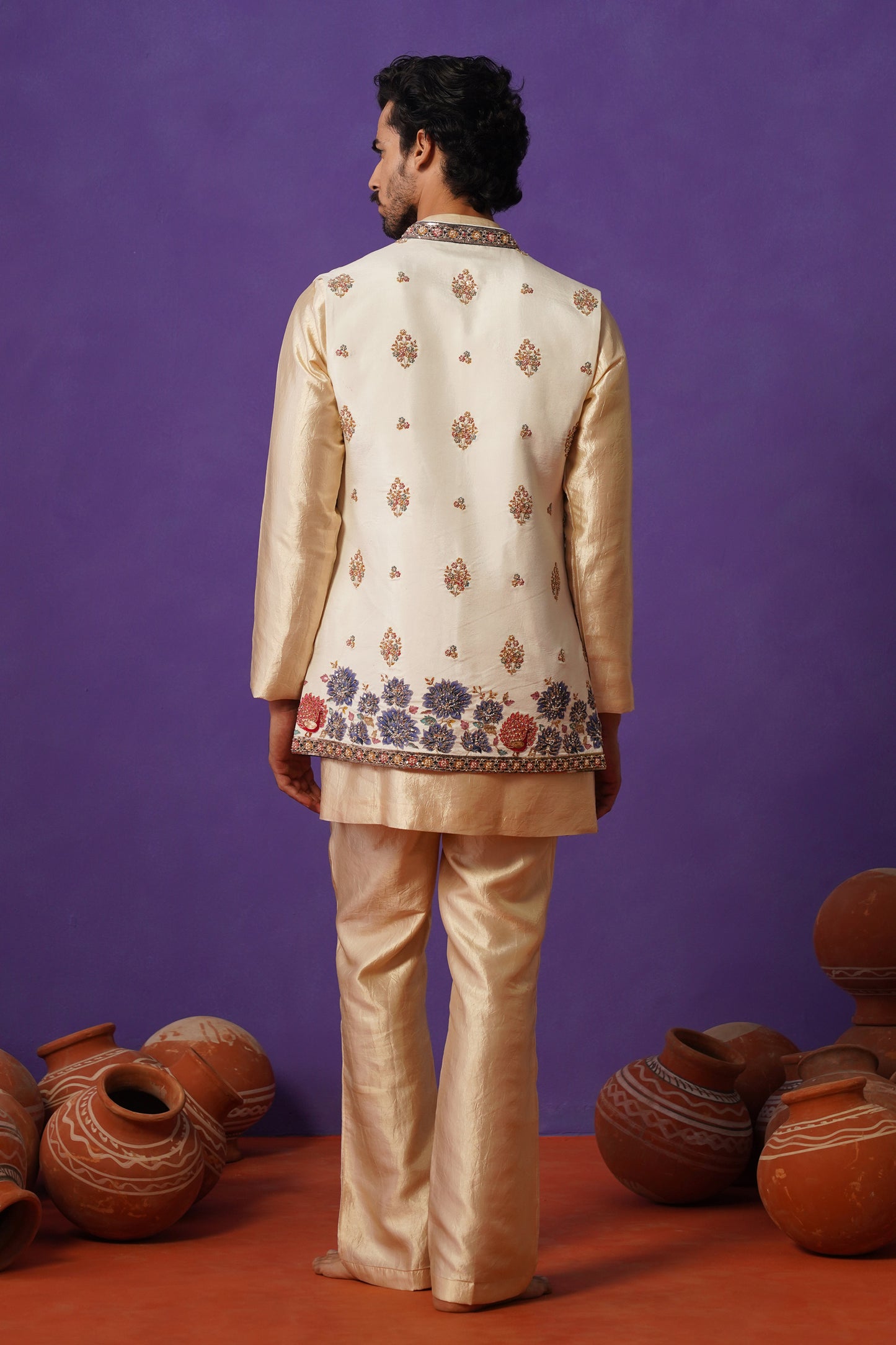 OJAS IVORY SHORT KURTA JACKET SET