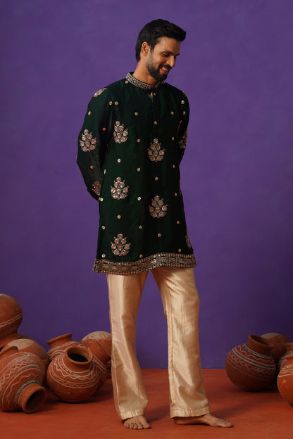 TAJ BOTTLE GREEN SHORT KURTA SET