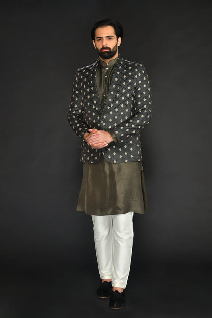 BLAZER WITH KURTA AND PANT