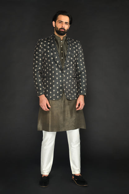 BLAZER WITH KURTA AND PANT