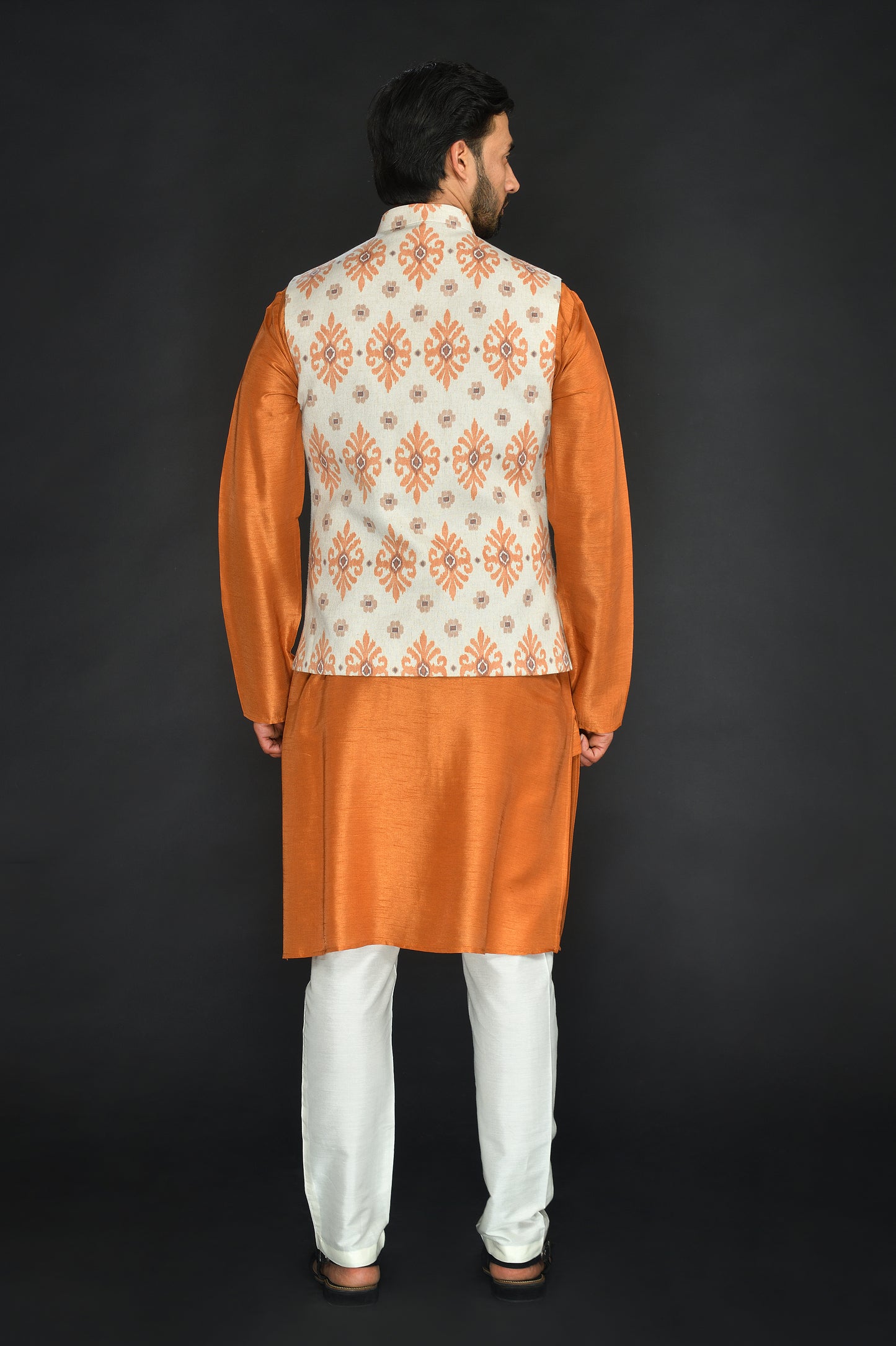 BUNDI WITH KURTA AND CHURIDAR