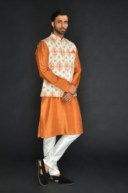 BUNDI WITH KURTA AND CHURIDAR