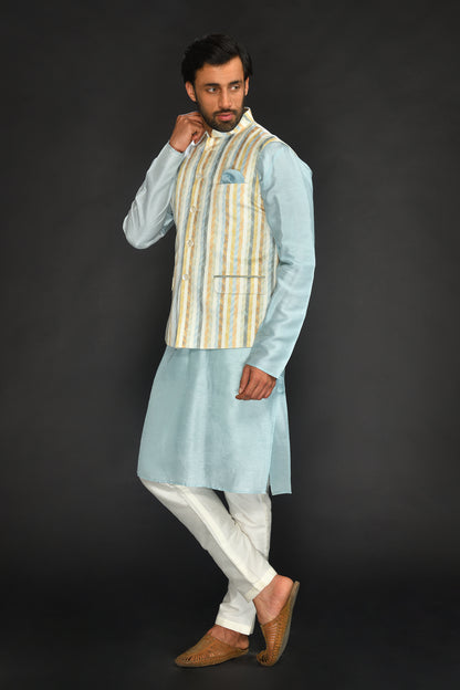 BUNDI WITH KURTA AND CHURIDAR