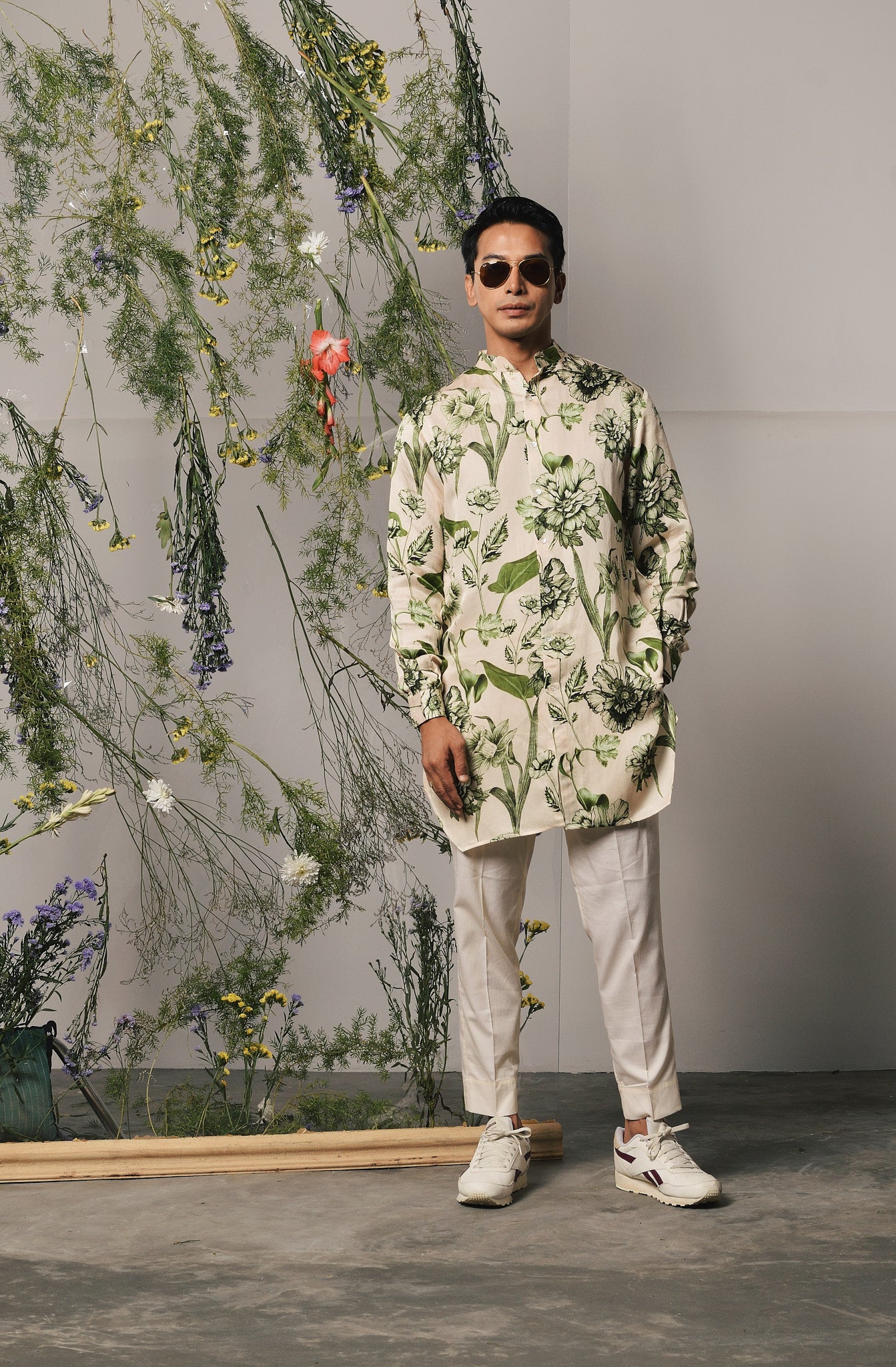 OLIVE BRAVA KURTA WITH PAJAMA