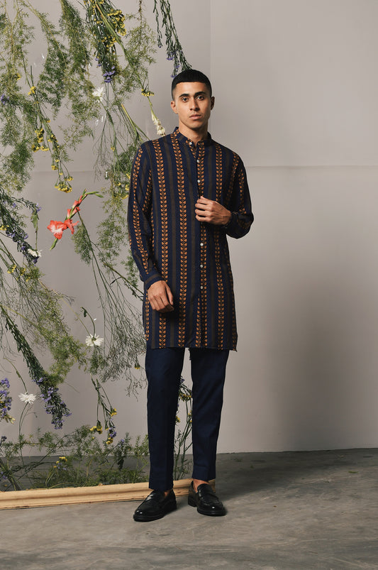 MIDNIGHT RIGA KURTA WITH PAJAMA