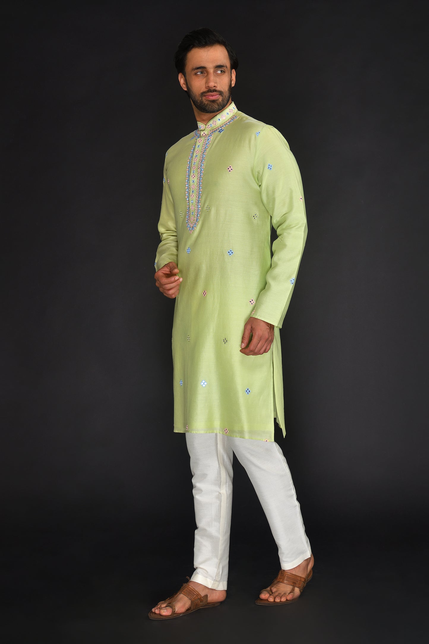 KURTA WITH CHURIDAR