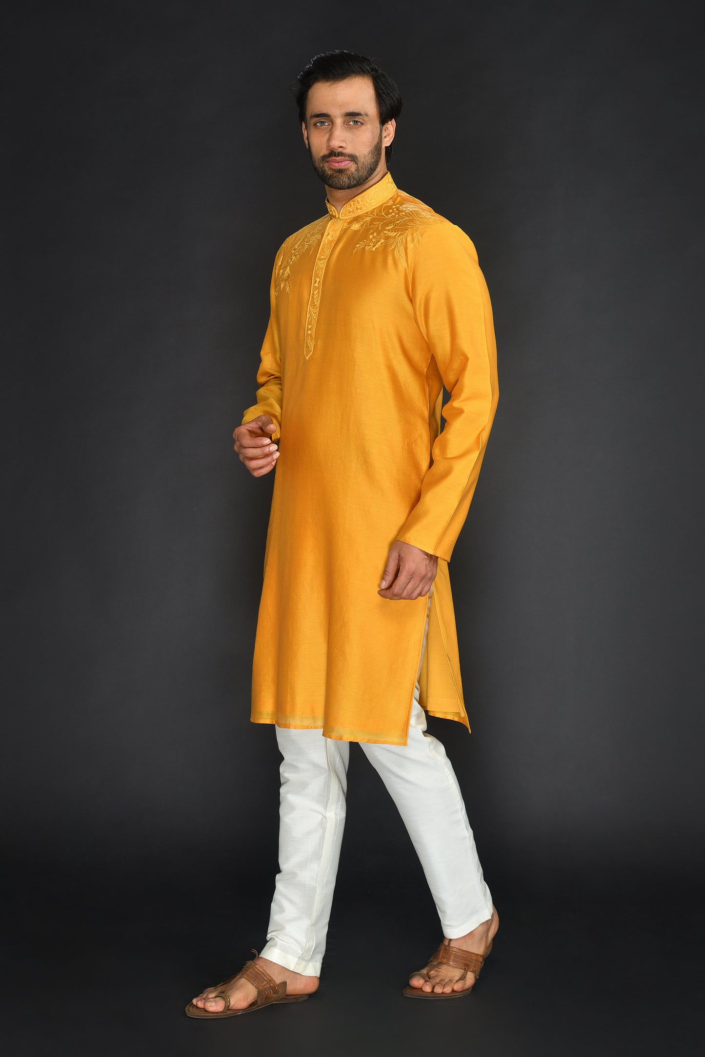 KURTA WITH CHURIDAR