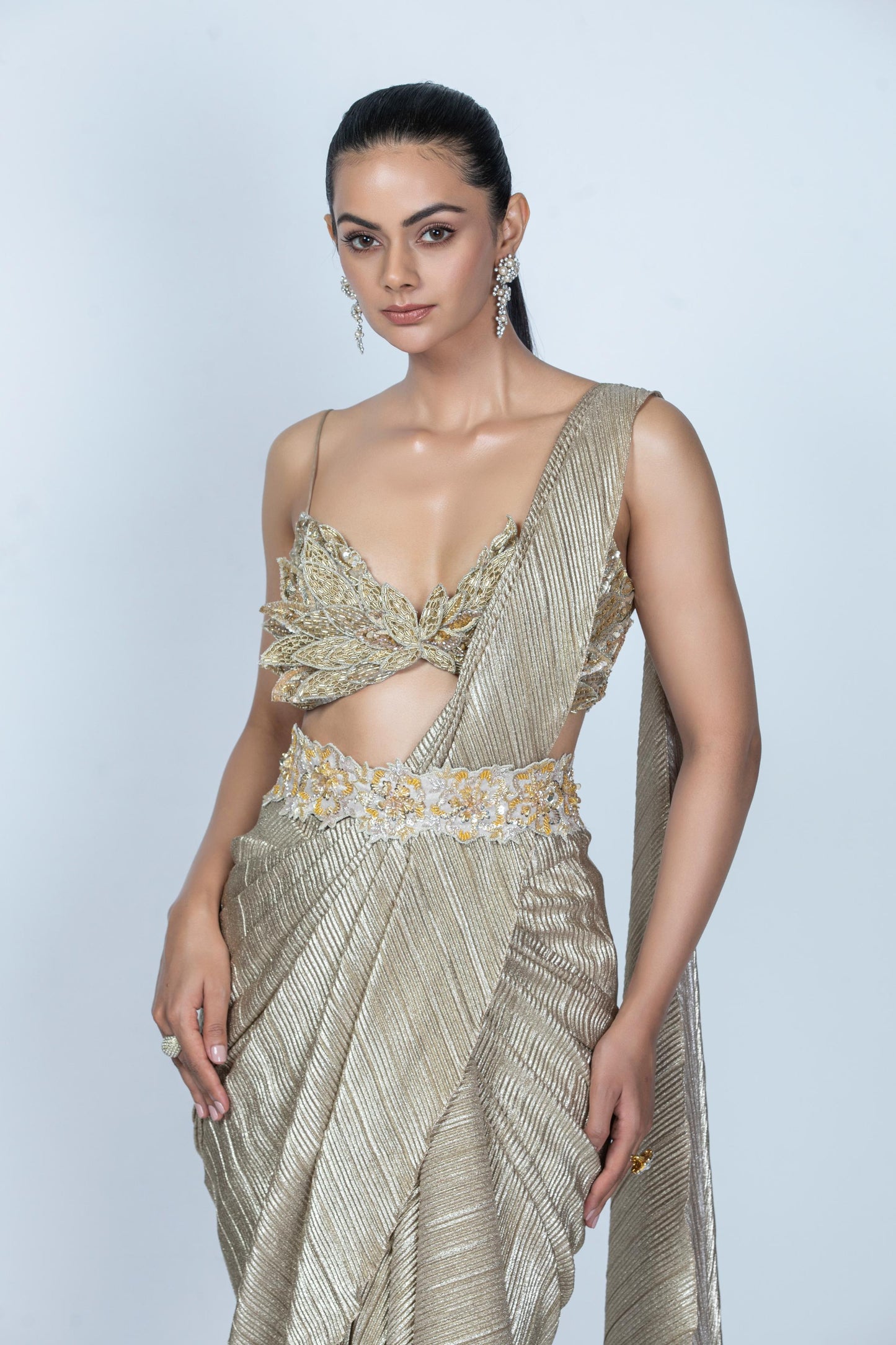 GOLDEN EMBROIDERED SAREE & BELT