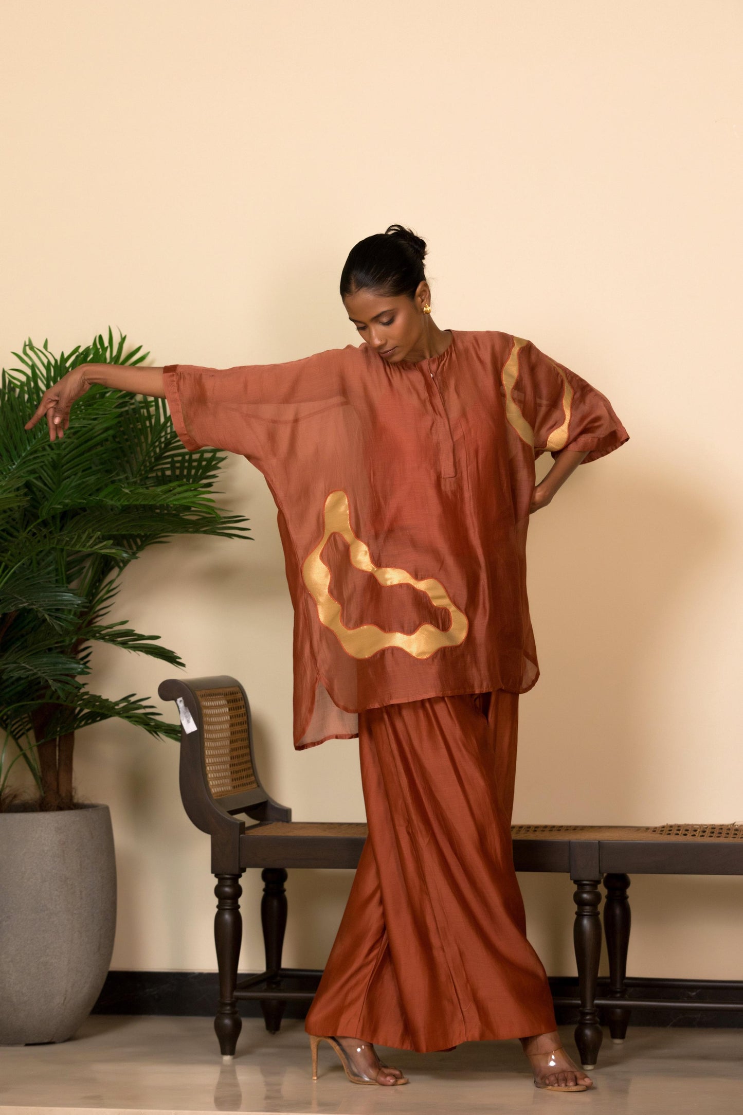 EEDA SILK SHIRT SET WITH ASYMMETRICAL PATCHWORK