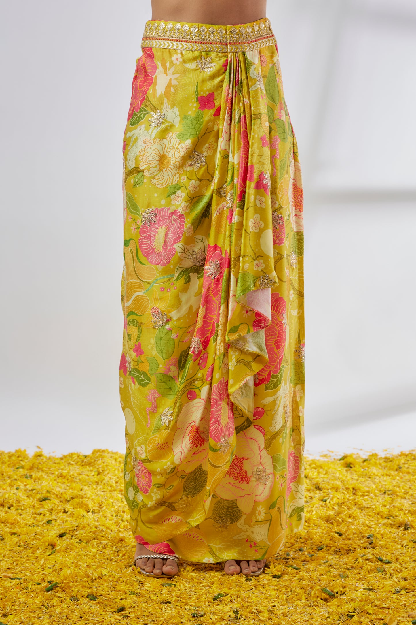 SAISHA DRAPE SKIRT SET