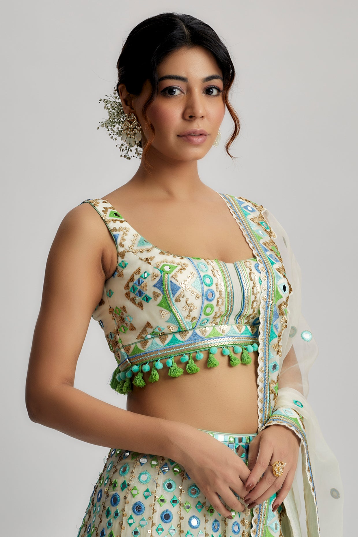 AANYA MELA LEHENGA SET