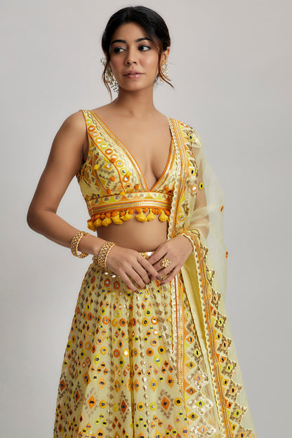 ESHA LEHENGA SET