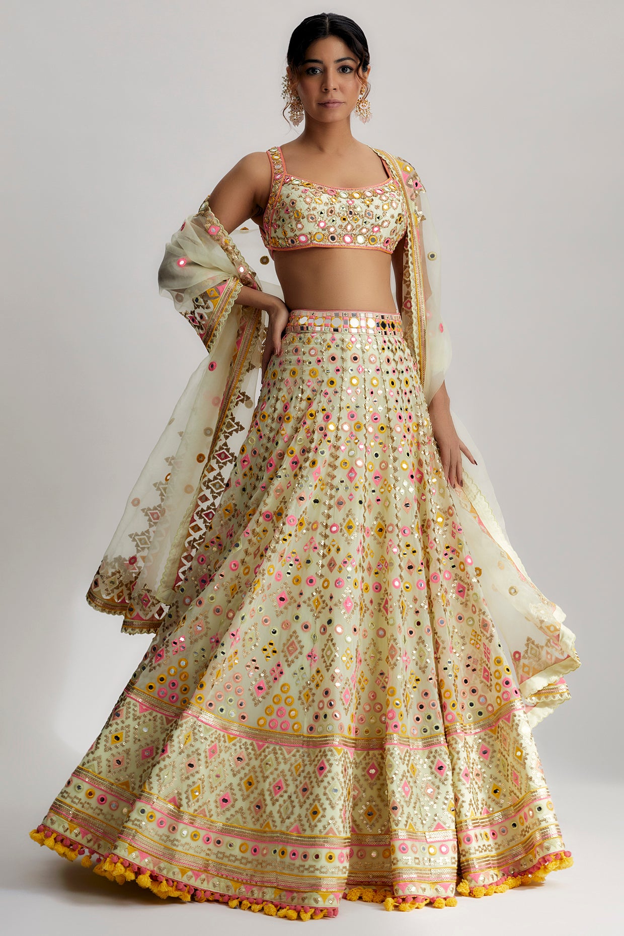 SHAIRA LEHENGA SET