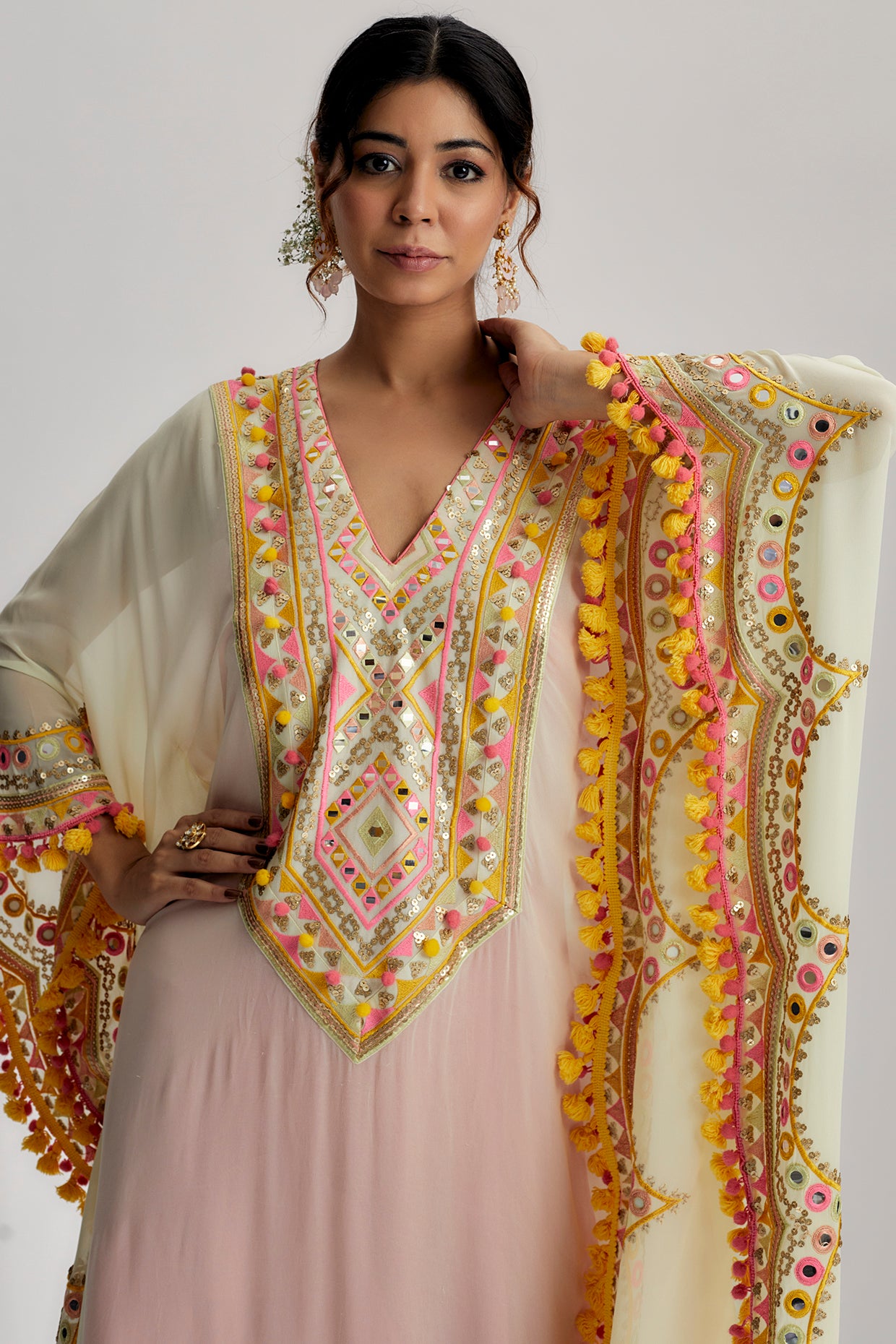 MIRAAN SCALLOP KAFTAN