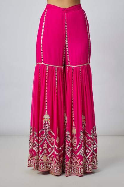 EKANTIKA SHARARA SET