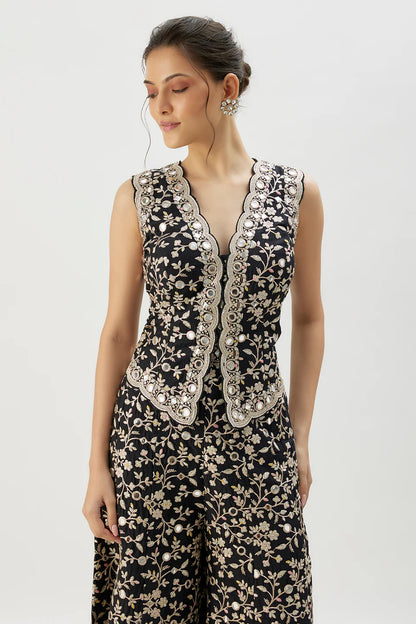 AKILA PANT SET