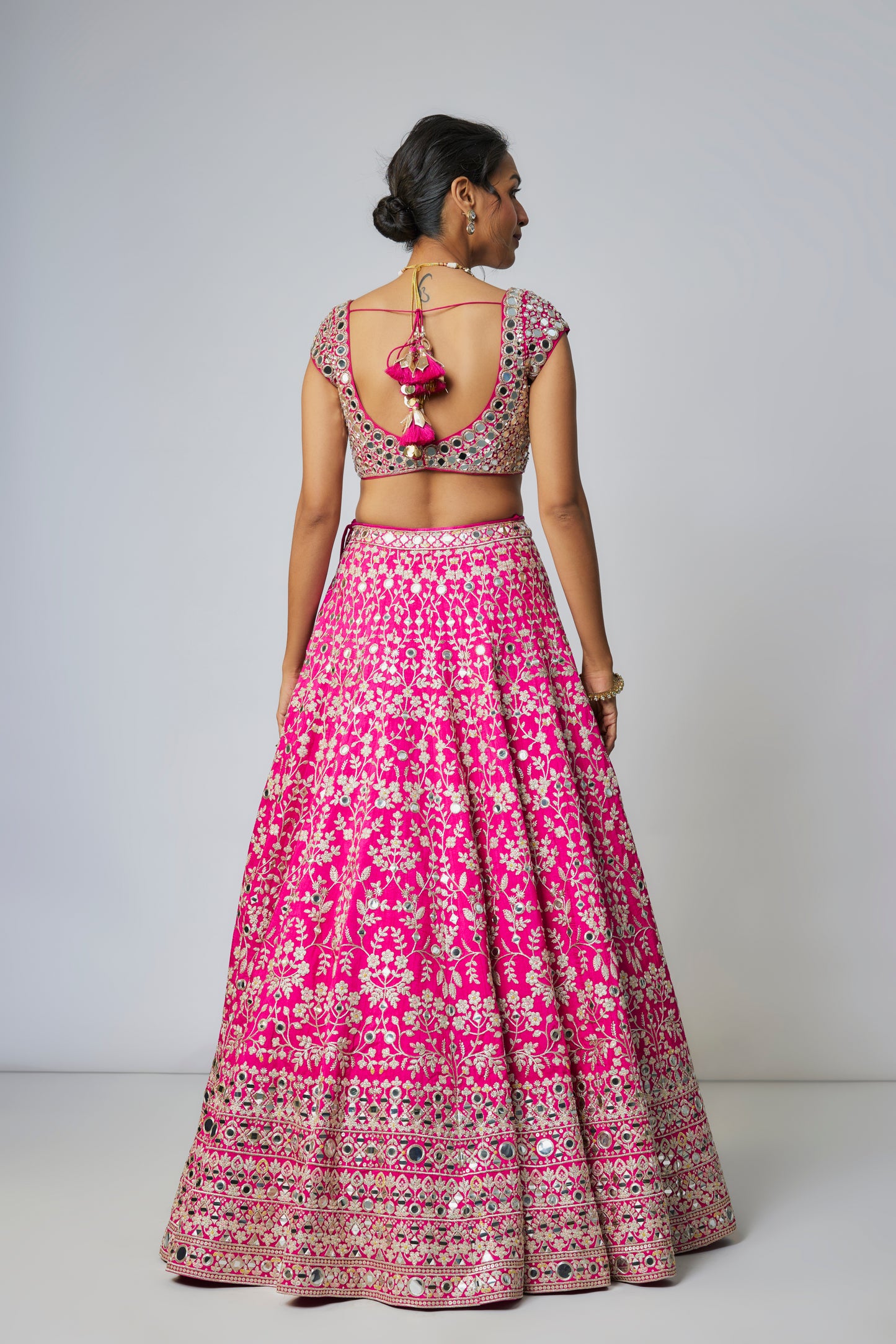 NIRANJANA LEHENGA SET