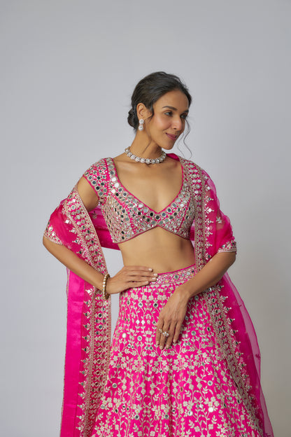 NIRANJANA LEHENGA SET