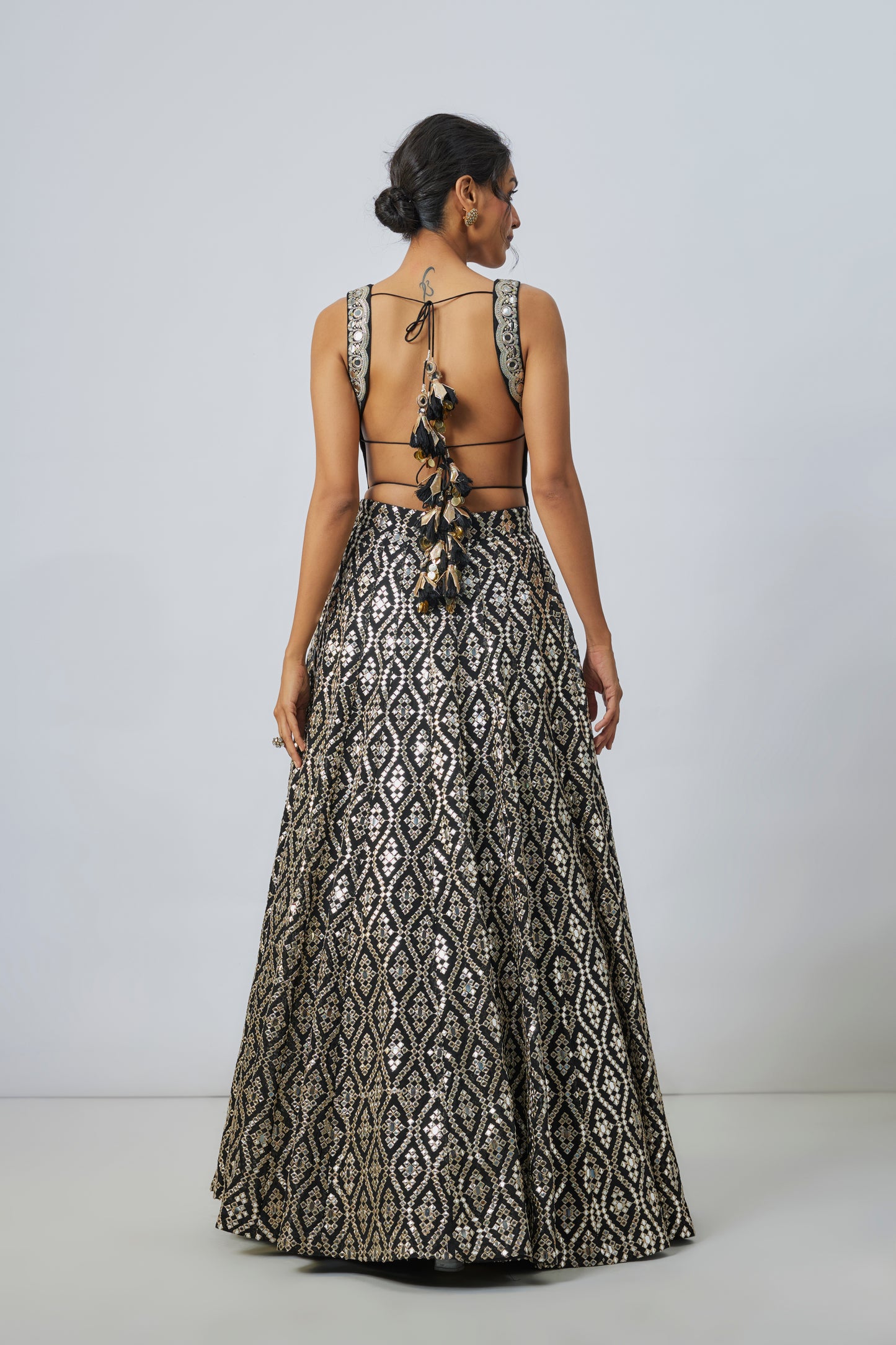 ROSHNI LEHENGA SET